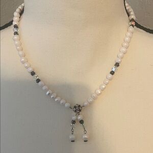 Elegant Pearl Beaded Necklace